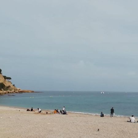 Au Calme, 200M Du Centre T2 Avec Balcon Et Parking Apartment Cassis Exterior photo