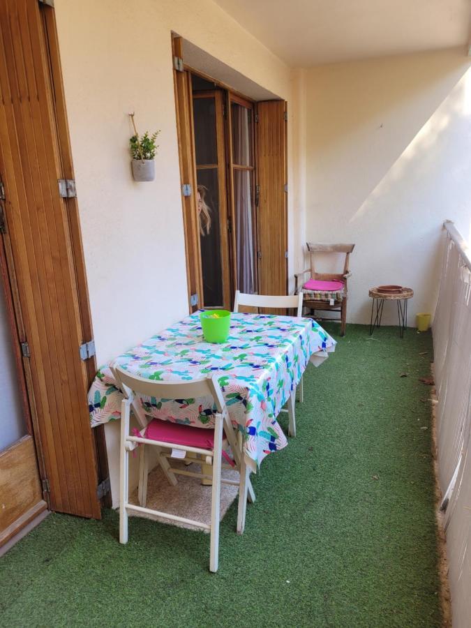 Au Calme, 200M Du Centre T2 Avec Balcon Et Parking Apartment Cassis Exterior photo