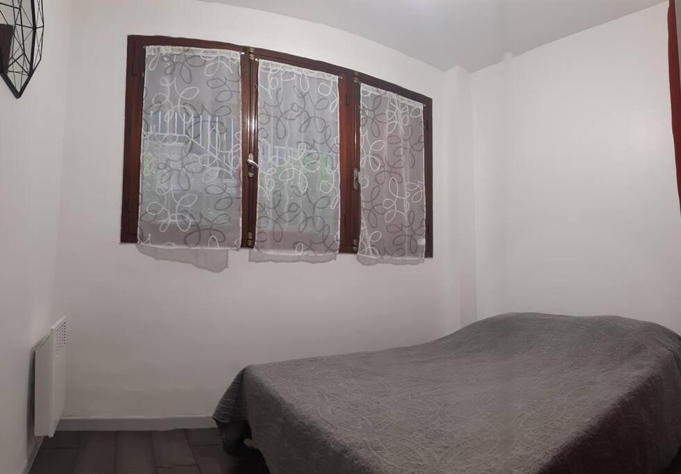 Au Calme, 200M Du Centre T2 Avec Balcon Et Parking Apartment Cassis Exterior photo